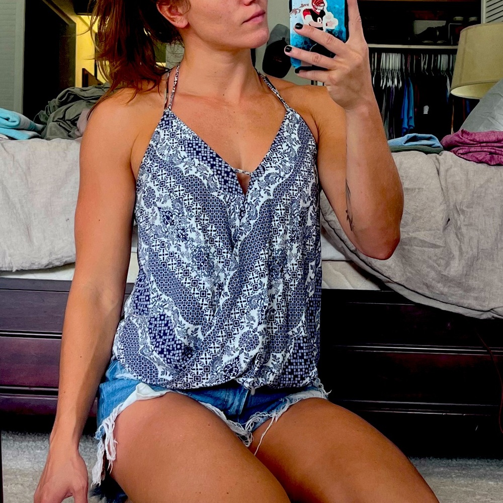 Halter top